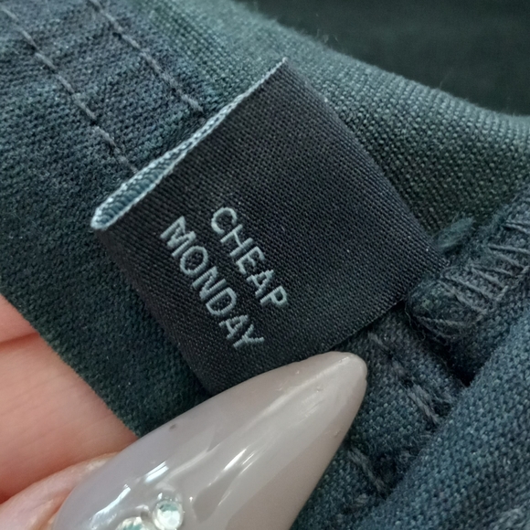 Vegan Leather trimmed Knit skirt by Cheap Monday - Picture 4 of 6